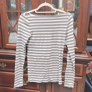 Gap Women Boatneck Grey Stripe Long Sleeve Shirt